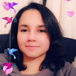 Meet your Posher, Carolina